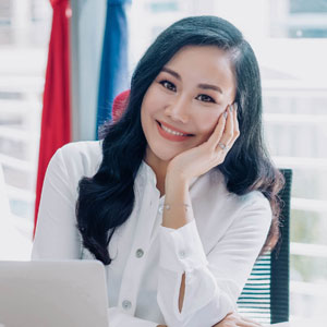 Chị Quỳnh Mai